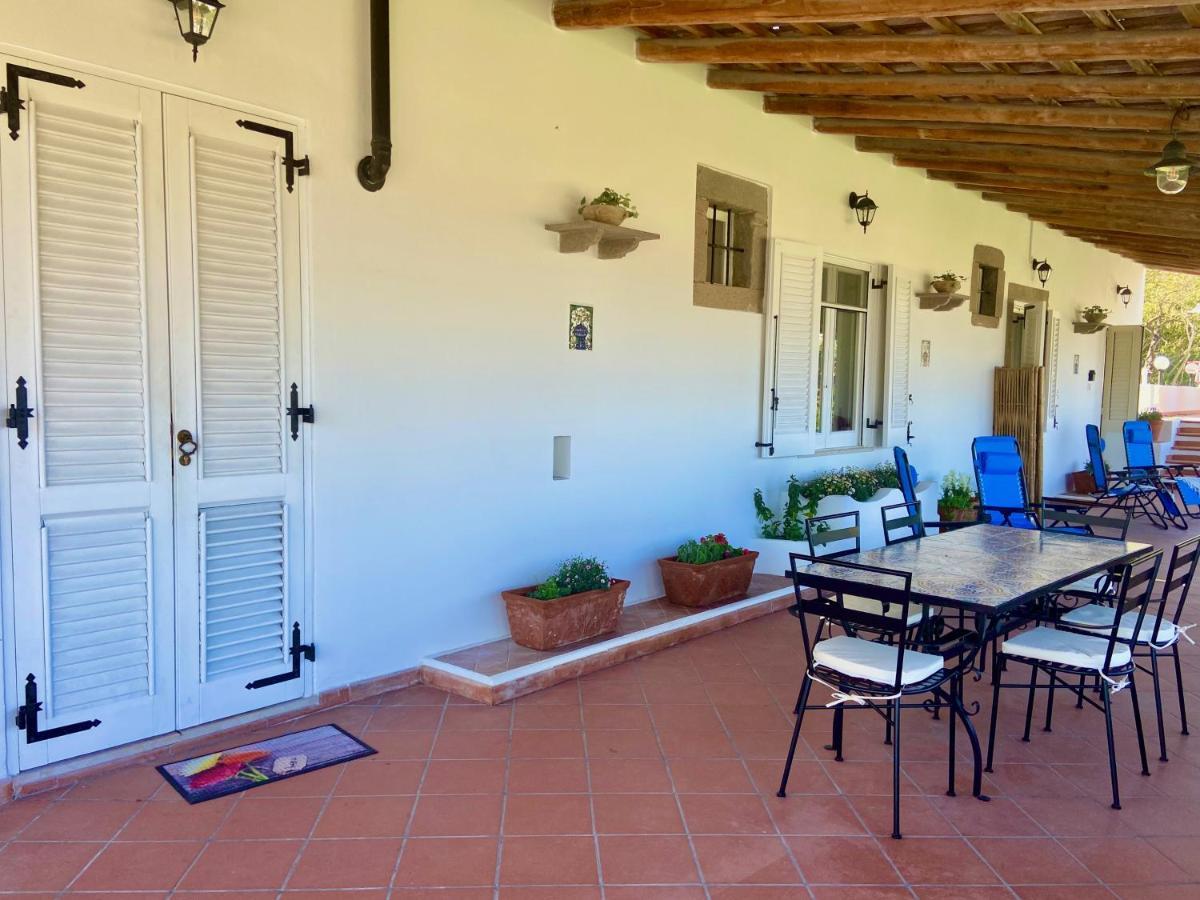Villa La Milanina Липари Екстериор снимка